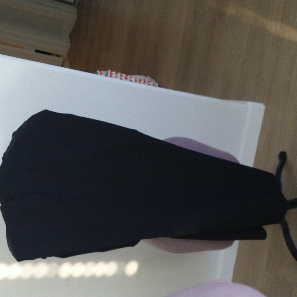 Van Heusen 44 x 29 black dress pants